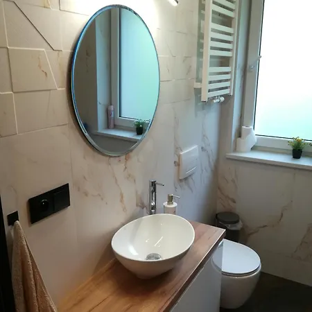 Apartamencik Pod Krokusem Daire *