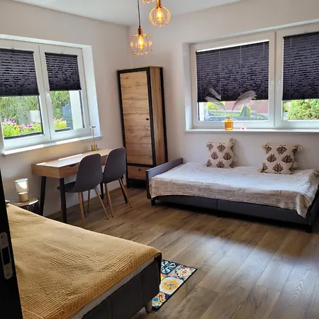 Apartamencik Pod Krokusem Daire *